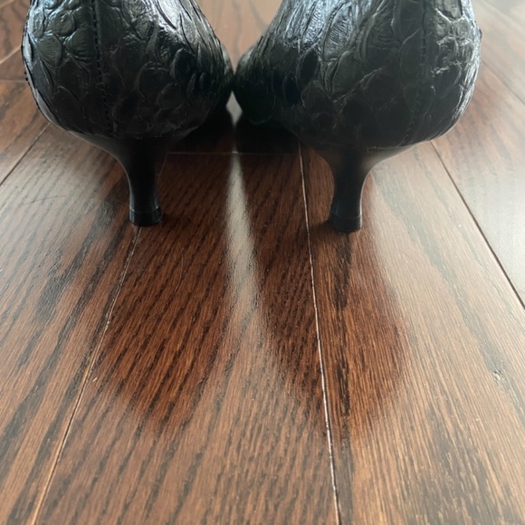 Via Uno Faux snakeskin heel shoes - size 40 EU/9US - Picture 4 of 4